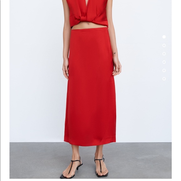 NWT Zara satin effect skirt - Picture 1 of 6